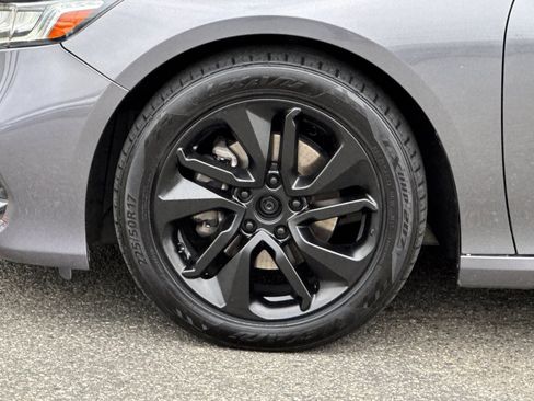 Used 2019 Honda Accord LX image 11