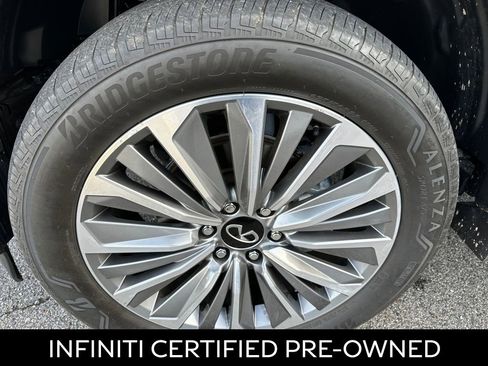 Certified 2025 INFINITI QX80 Sensory image 15