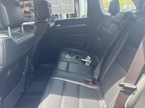 Used 2019 Jeep Grand Cherokee Overland image 7