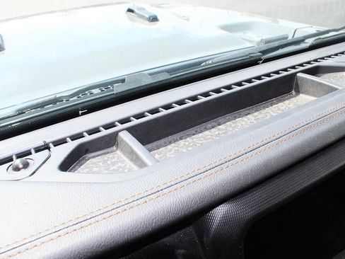 Used 2022 Jeep Wrangler Unlimited Rubicon w/ Xtreme Recon 35" Tire Package image 26