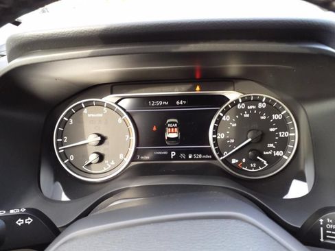 Certified 2025 Nissan Rogue SV FWD image 12