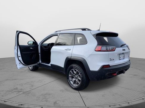 Used 2022 Jeep Cherokee Trailhawk w/ Premium Leather Package image 10