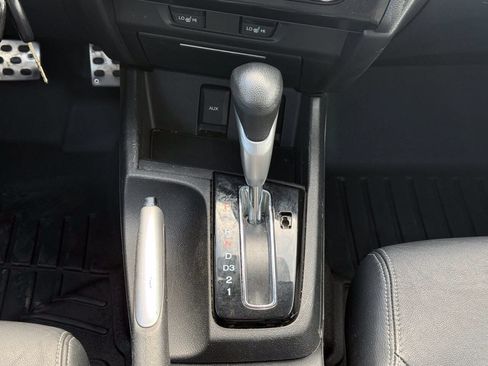 Used 2013 Honda Civic EX-L image 19