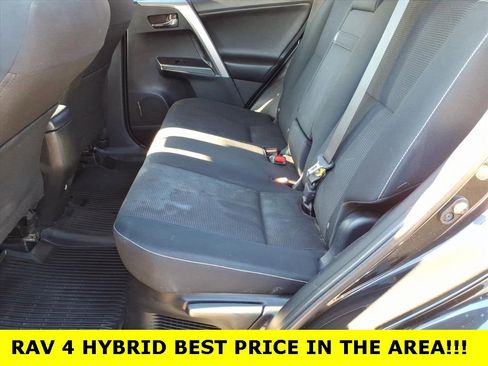 Used 2018 Toyota RAV4 XLE w/ Convenience Package image 12