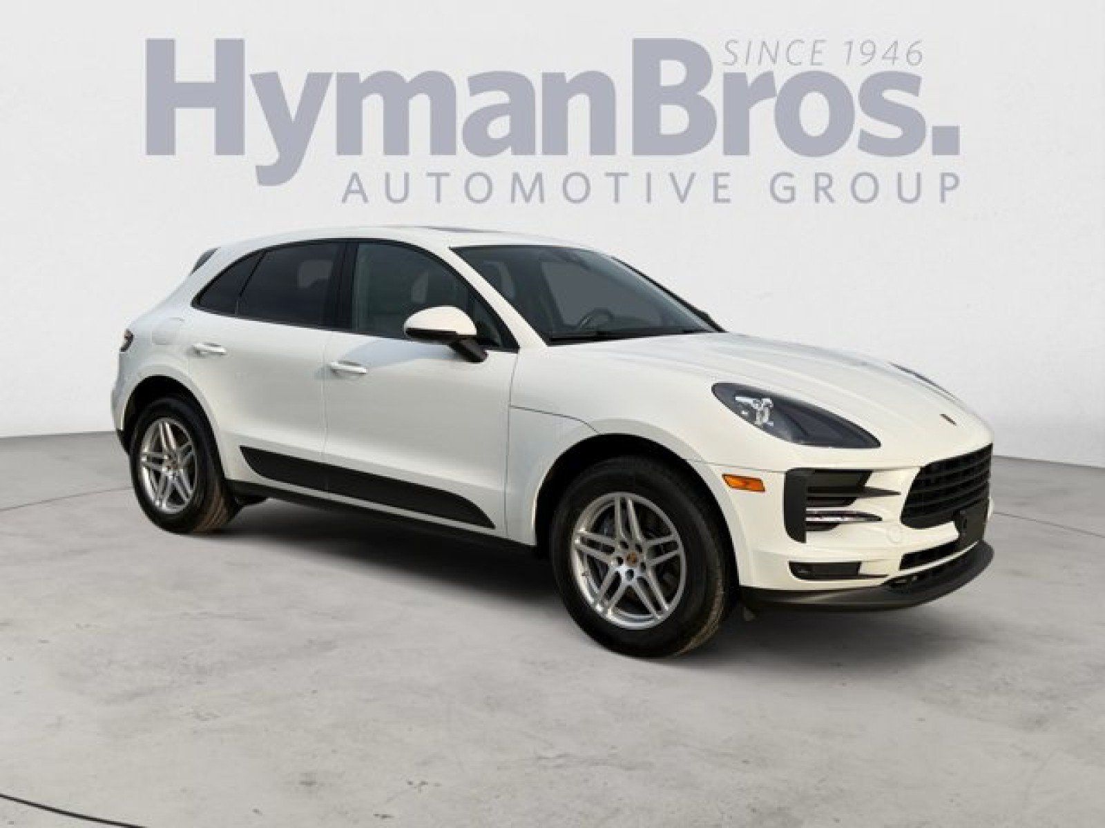 Used 2021 Porsche Macan AWD/4WD image 1