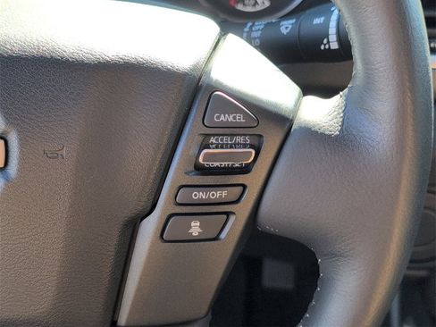 Used 2024 Nissan Frontier SV w/ SV Convenience Package image 25