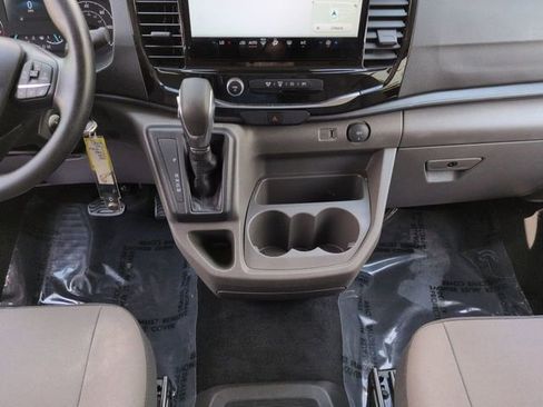 Used 2024 Ford Transit 350 XLT RWD image 23