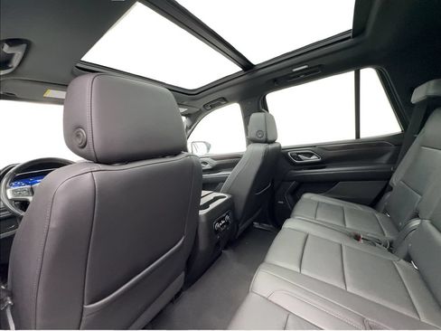 Used 2022 Chevrolet Tahoe Z71 AWD/4WD image 24