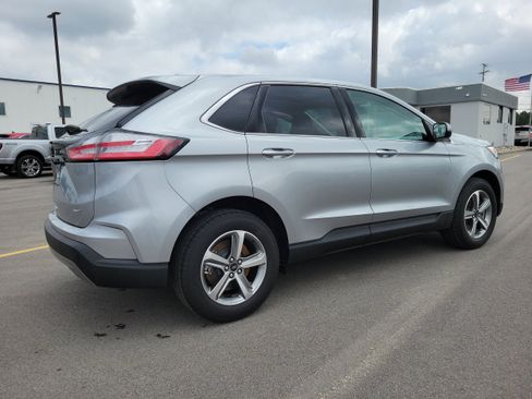 Certified 2023 Ford Edge SEL w/ Convenience Package image 4