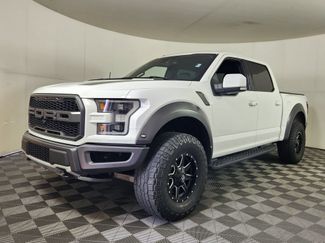 Used 2018 Ford F150 Raptor w/ Equipment Group 802A Luxury AWD/4WD video 3