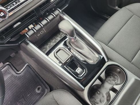 Used 2026 Chevrolet Colorado LT image 19