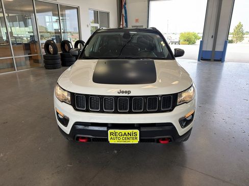 Used 2019 Jeep Compass Trailhawk AWD/4WD image 8