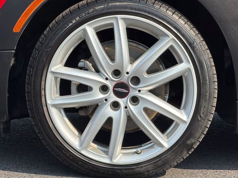 Used 2017 MINI Cooper Clubman ALL4 AWD/4WD image 11