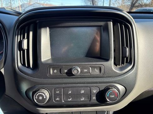 Used 2018 Chevrolet Colorado 2WD Extended Cab image 14