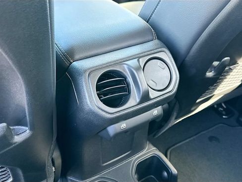 New 2026 Jeep Gladiator Mojave AWD/4WD image 18