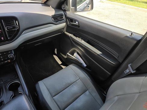 Used 2021 Dodge Durango R/T w/ Technology Group RWD image 23