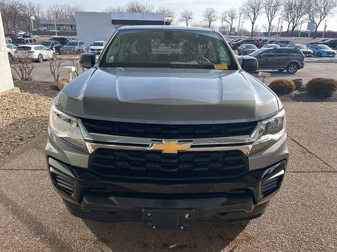 Used 2021 Chevrolet Colorado W/T w/ WT Convenience Package image 2