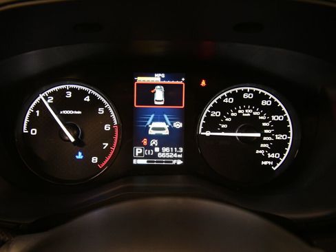 Used 2022 Subaru Forester Base image 13