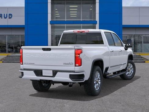 New 2026 Chevrolet Silverado 2500 High Country w/ High Country Premium Package AWD/4WD image 4