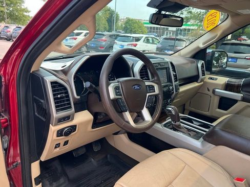 Used 2019 Ford F150 Lariat AWD/4WD image 17