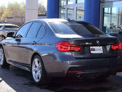 Used 2018 BMW 340i xDrive Sedan w/ Premium Package AWD/4WD image 3