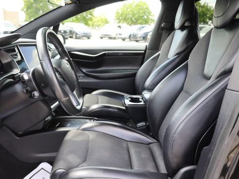 Used 2018 Tesla Model X 75D AWD/4WD image 13