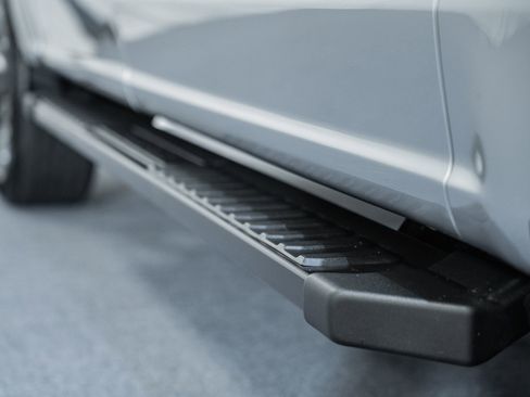 Certified 2023 Ford F150 Lariat w/ Equipment Group 502A High image 17