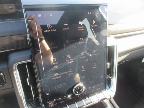 New 2026 GMC Yukon XL Elevation w/ Elevation Premium Package image 19