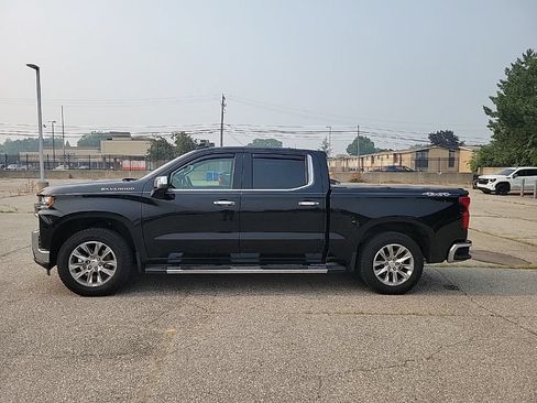 Used 2021 Chevrolet Silverado 1500 LTZ w/ Technology Package AWD/4WD image 5