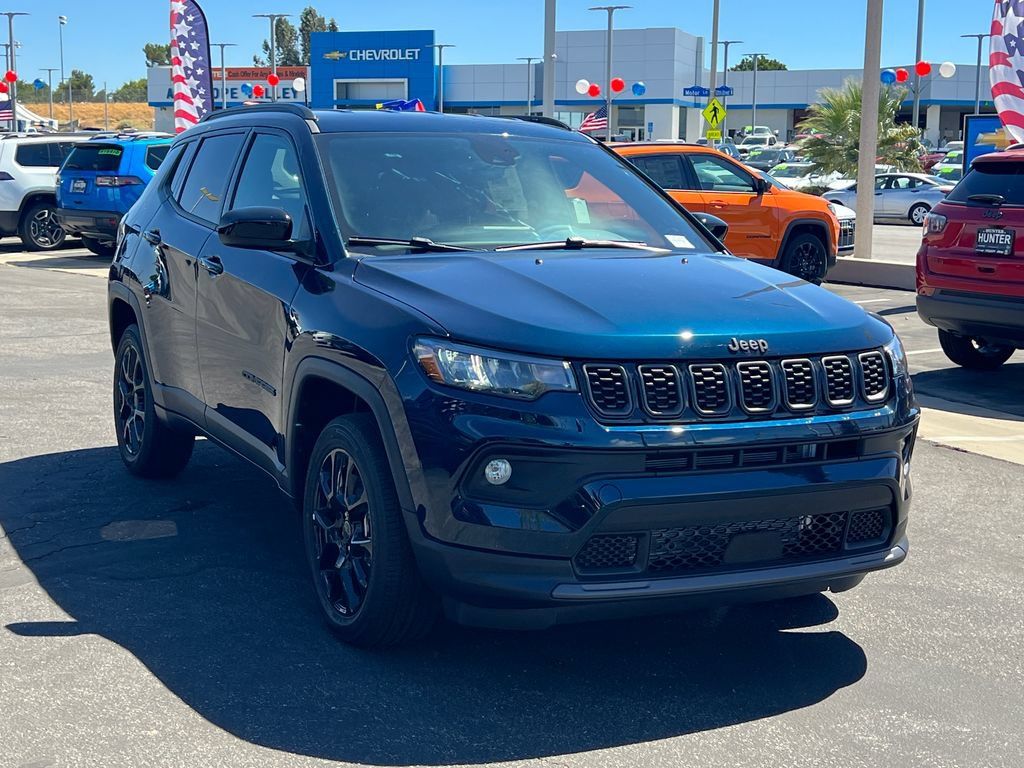 New 2026 Jeep Compass Latitude AWD/4WD image 10
