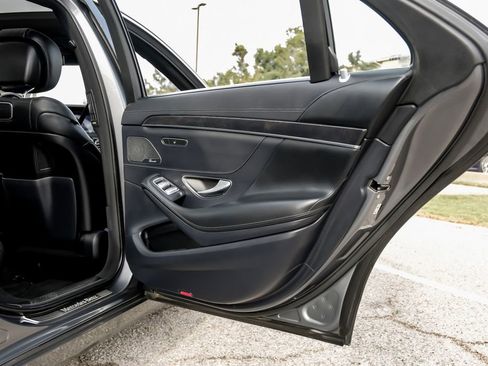 Used 2019 Mercedes-Benz S 560 4MATIC Sedan image 66