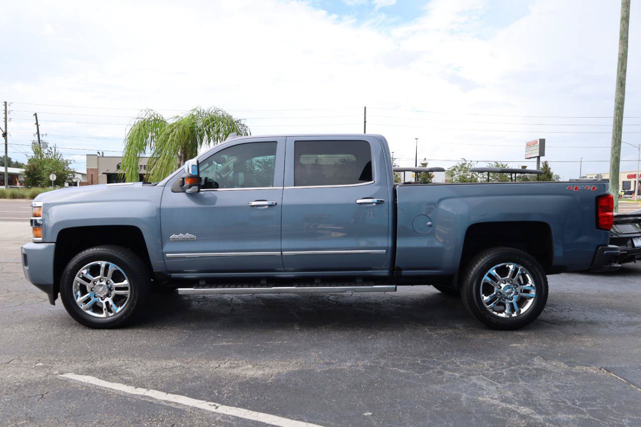 Used 2016 Chevrolet Silverado 2500 High Country w/ Duramax Plus Package AWD/4WD image 3