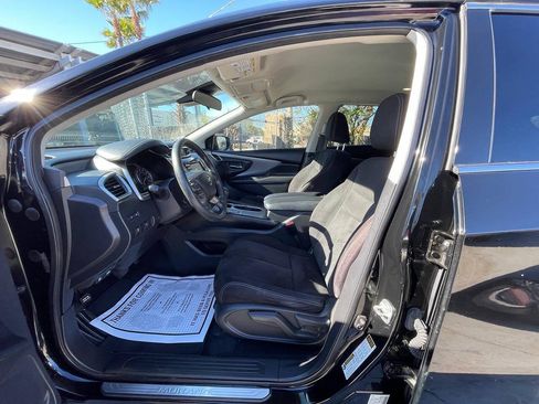Used 2020 Nissan Murano S w/ Technology Package FWD image 5