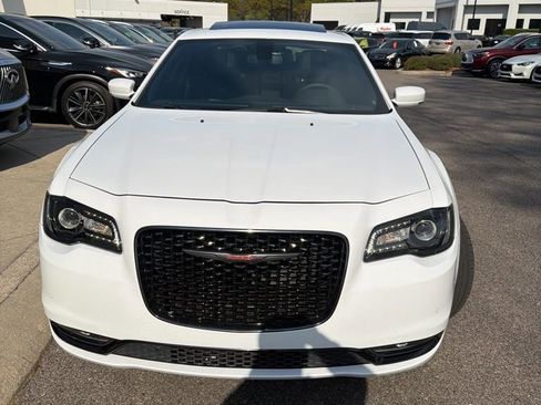 Used 2023 Chrysler 300 S image 1