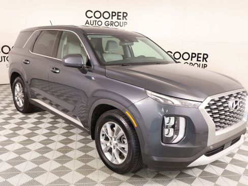 Used 2020 Hyundai Palisade SE FWD image 1