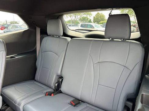 Certified 2024 Buick Enclave Essence w/ Experience Buick Package AWD/4WD image 35
