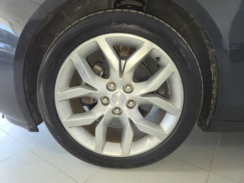 Used 2014 Chevrolet Impala LTZ FWD image 12