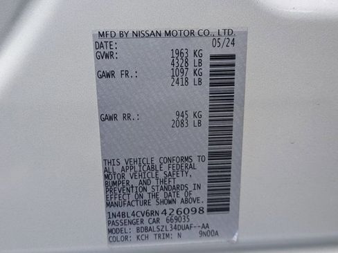 Used 2024 Nissan Altima 2.5 SR w/ SR Premium Package FWD image 20