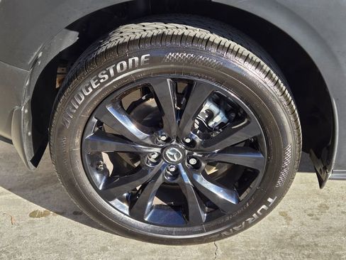 Certified 2025 MAZDA CX-30 AWD 2.5 S w/ Select Sport Pkg image 10