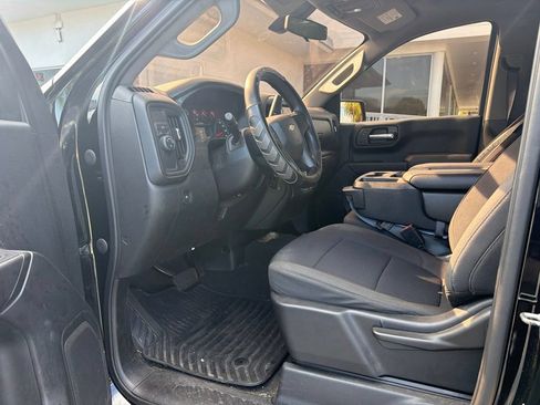 Used 2021 Chevrolet Silverado 1500 Custom RWD image 9