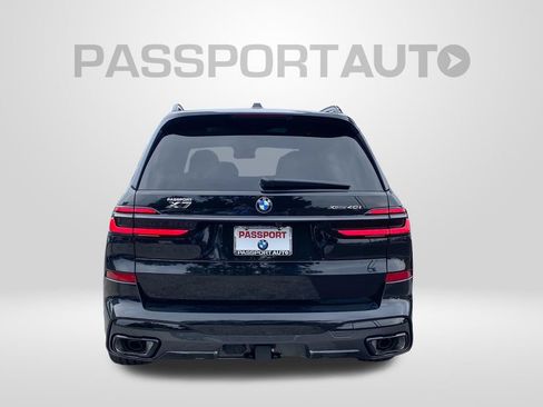 New 2027 BMW X7 xDrive40i w/ M Sport Package AWD/4WD image 5