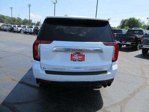 Used 2021 GMC Yukon XL Denali w/ Denali Ultimate Package AWD/4WD image 7