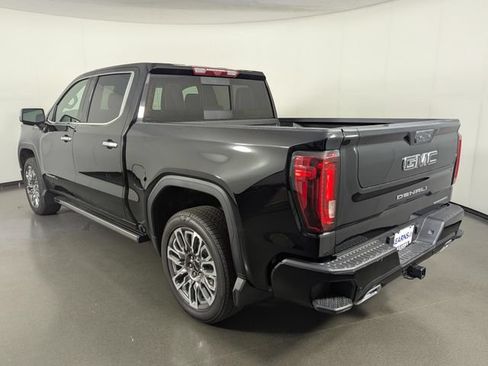 Used 2026 GMC Sierra 1500 Denali Ultimate AWD/4WD image 6