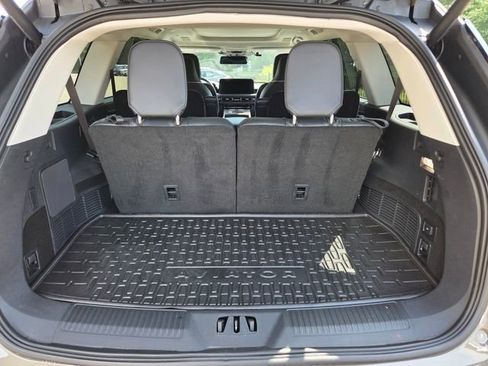 Used 2025 Lincoln Aviator Reserve w/ Equipment Group 201A AWD/4WD image 30