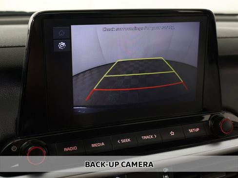 Used 2023 Kia Forte LXS w/ LXS Technology Package image 5