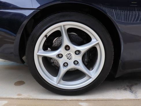 Used 2003 Porsche 911 Carrera image 12