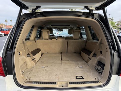 Used 2014 Mercedes-Benz GL 450 GL 450 4MATIC AWD 4dr SUV image 23