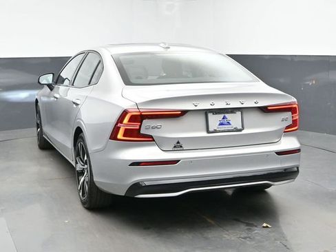 Used 2023 Volvo S60 B5 Core w/ Climate Package FWD image 8