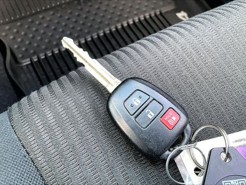 Used 2017 Toyota RAV4 LE w/ All Weather Liner Package image 15