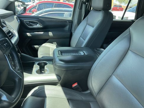 Used 2023 Chevrolet Tahoe LT w/ Luxury Package AWD/4WD image 10